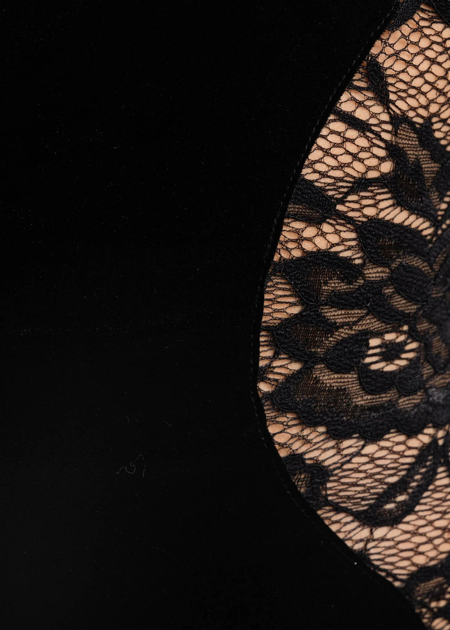 Broken Love Velvet Mini Dress - Black - Image 4